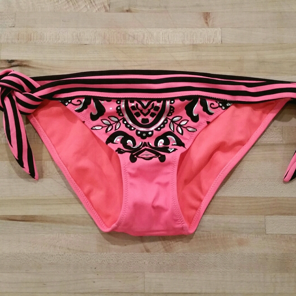 New Victoria's Secret bikini bottoms